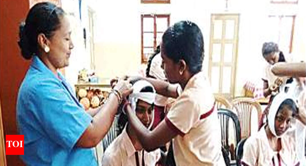 Red Cross plans drive to enrol more young members - Times of India