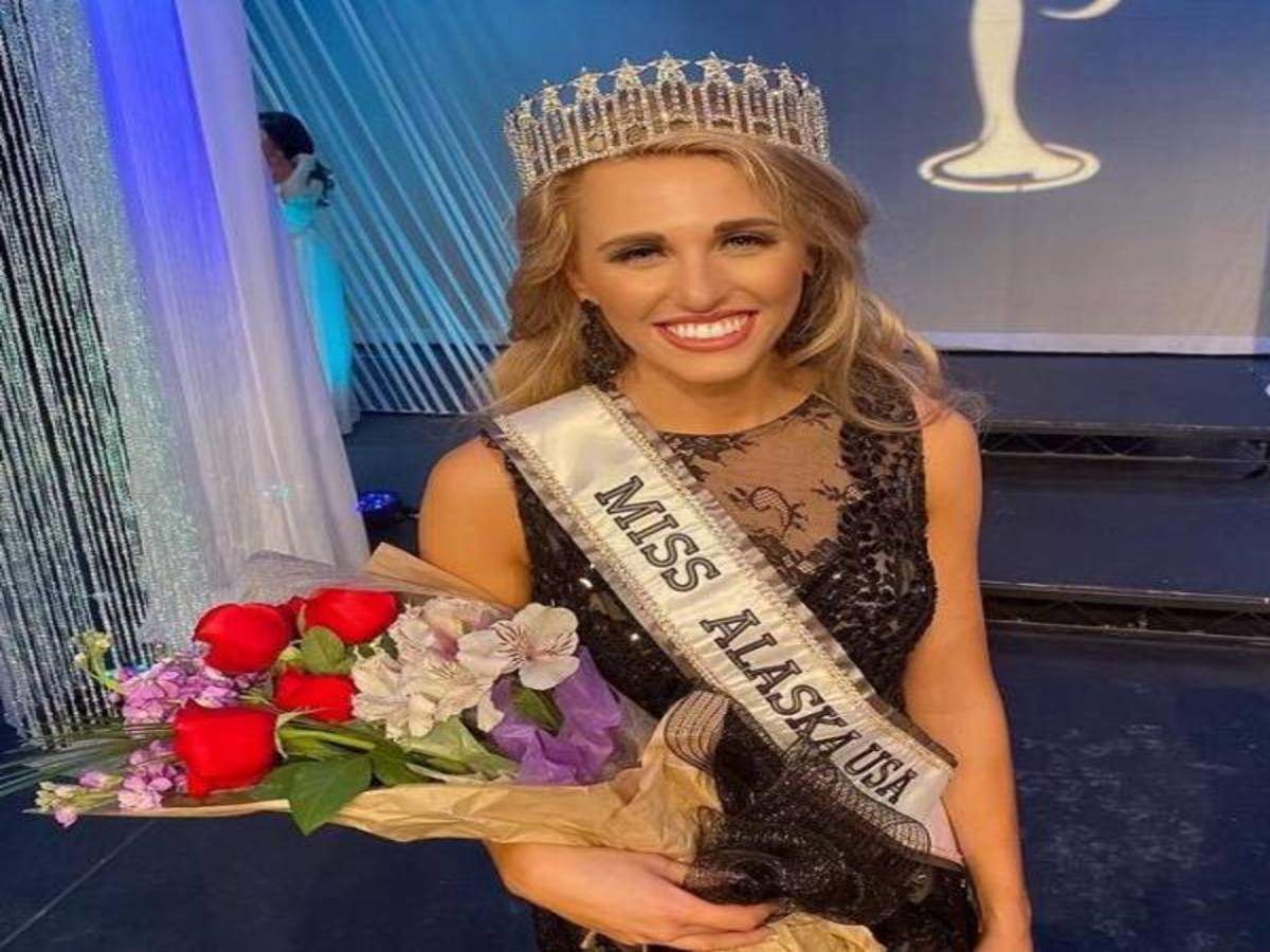 Hannah Carlile Crowned Miss Alaska Usa 2020