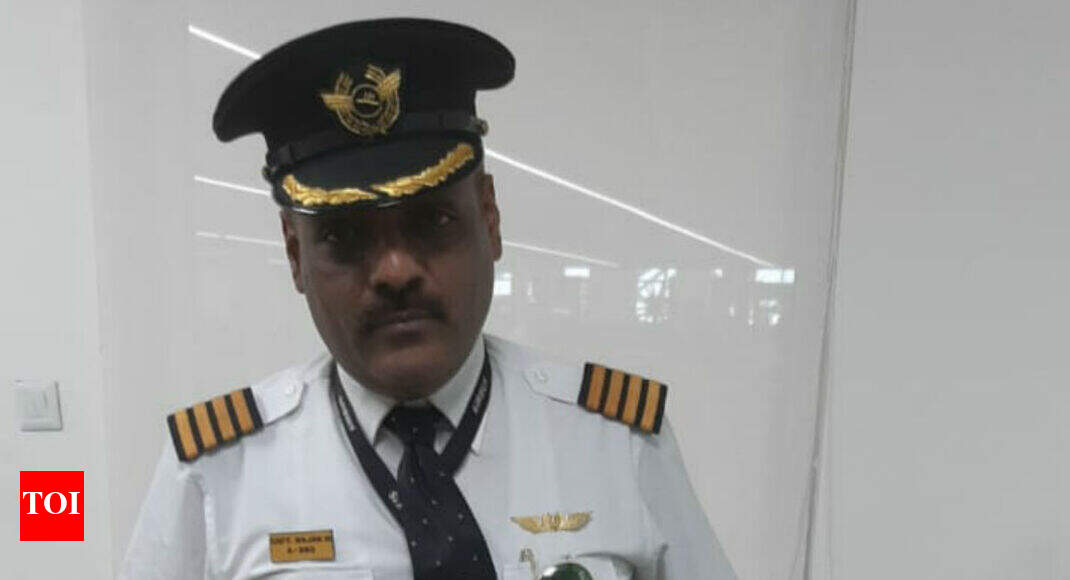 Con man boards over 15 flights as pilot, held