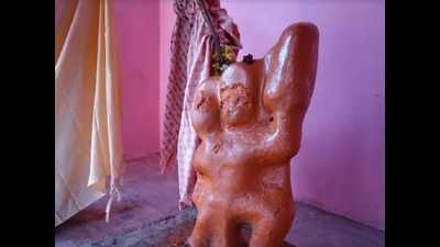 Lord Hanuman idol vandalized in Itmad-ud-Daula of Agra city