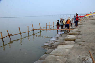 Govt sanctions 305 projects for clean Ganga Mission: Shekhawat