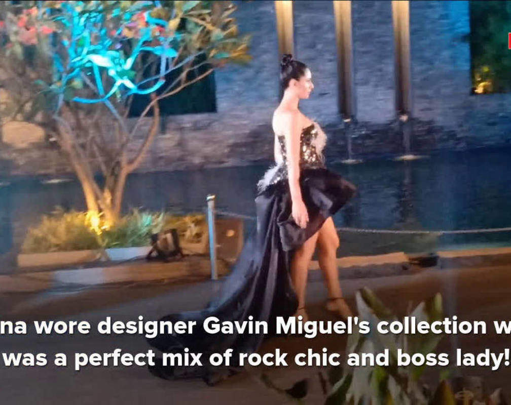 
Actress Warina Hussain walk the ramp for designer Gavin Miguel
