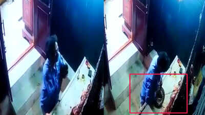 On cam: Thief offers prayers before stealing Durga crown in Hyderabad