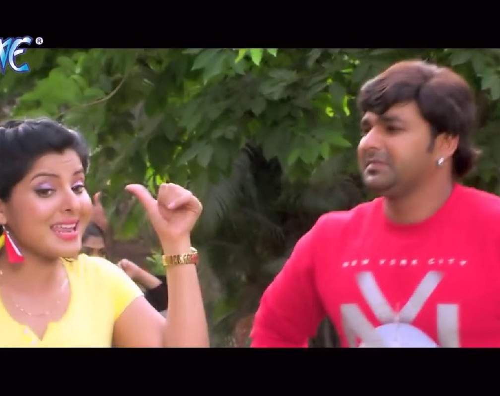 
Watch: Bhojpuri Song 'Jawani Ke Jata Me' from 'Suhaag' Ft. Pawan Singh and Shubhi Sharma
