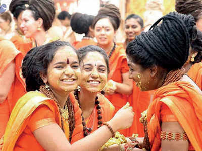 Nithyananda Had Hairdressers From Us Australia To Make Dreadlocks