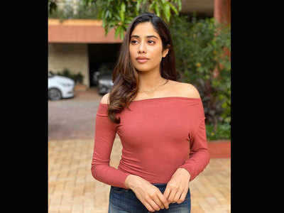 In pics: Janhvi Kapoor sets casual fashion goals with blue denims and solid top
