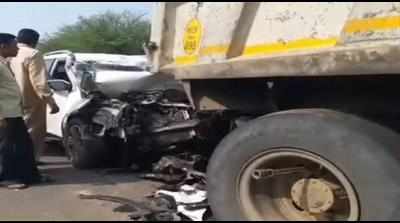 Four of Vadodara family die in accident in MP