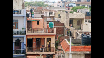Delhi: 100 to get property rights by December-end