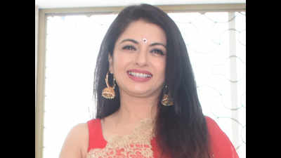 Crowd magnet? Congress brings in Bhagyashree for Lohardaga campaign