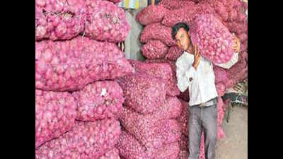 Chandigarh: Amid soaring prices, new stock of onions brings more tears