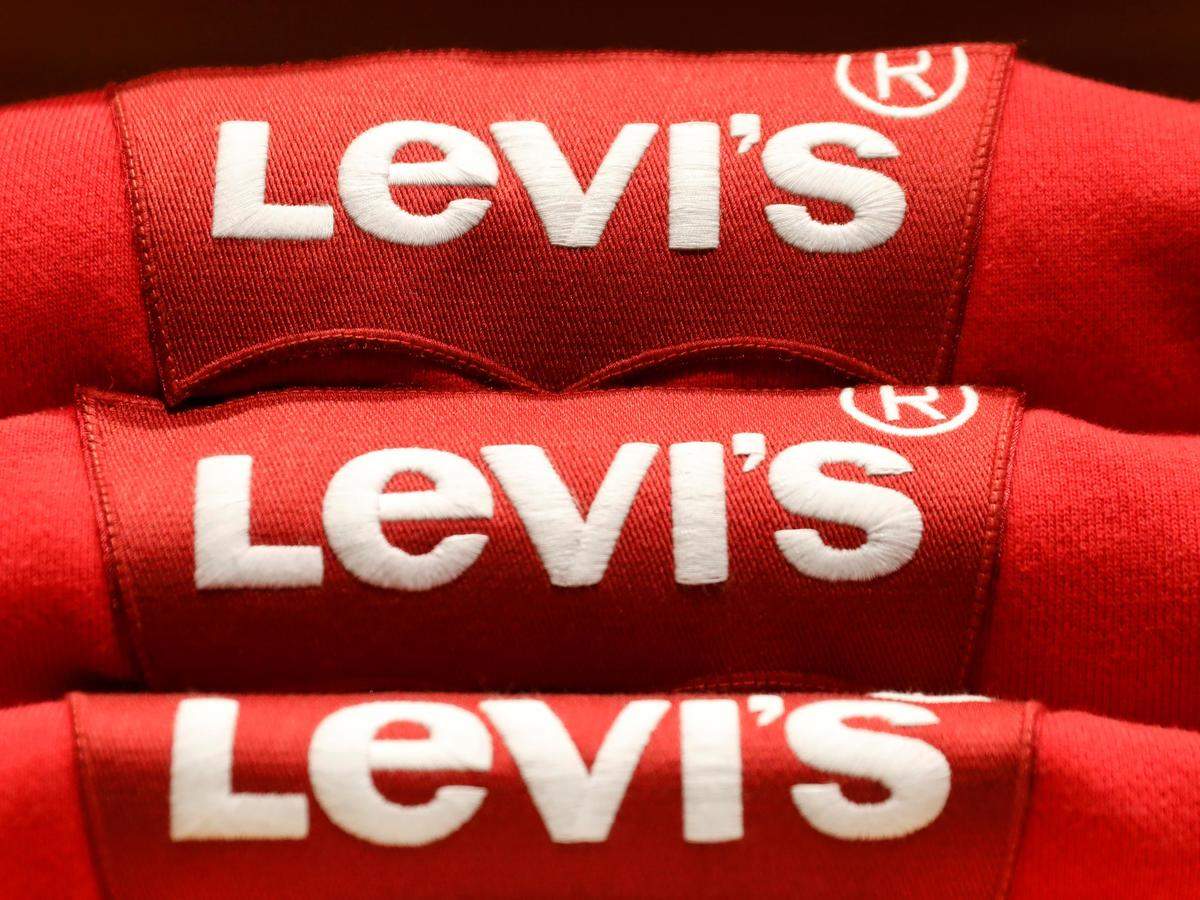 share price of levis