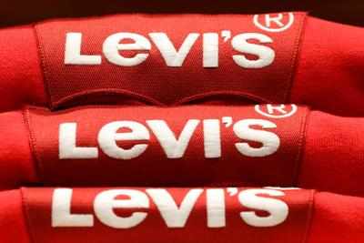 Levi's India crosses Rs 1,000 crore sales as women buy more jeans - Times  of India
