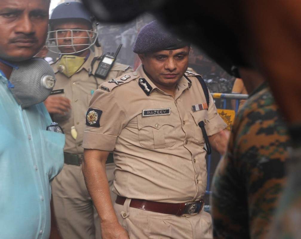 
SC issues notice to Ex-Kolkata Police chief Rajeev Kumar

