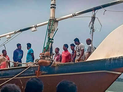 9 Indians pull off epic Yemen sea escape, arrive in Kochi