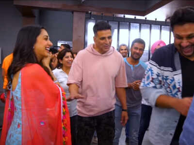 'Good Newwz': Akshay Kumar and Kareena Kapoor Khan, Kiara Advani and Diljit Dosanjh's BTS video from the sets is an absolute laugh riot