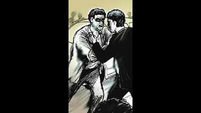 Nagpur: Engineering college president , ex-student booked for attacking each other