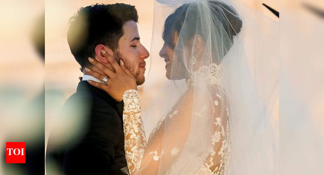 Priyanka Chopra And Nick Jonas First Wedding Anniversary Couple Raises A Toast To Forever As They Wish Each Other With Heartfelt Posts Hindi Movie News Times Of India priyanka chopra and nick jonas first