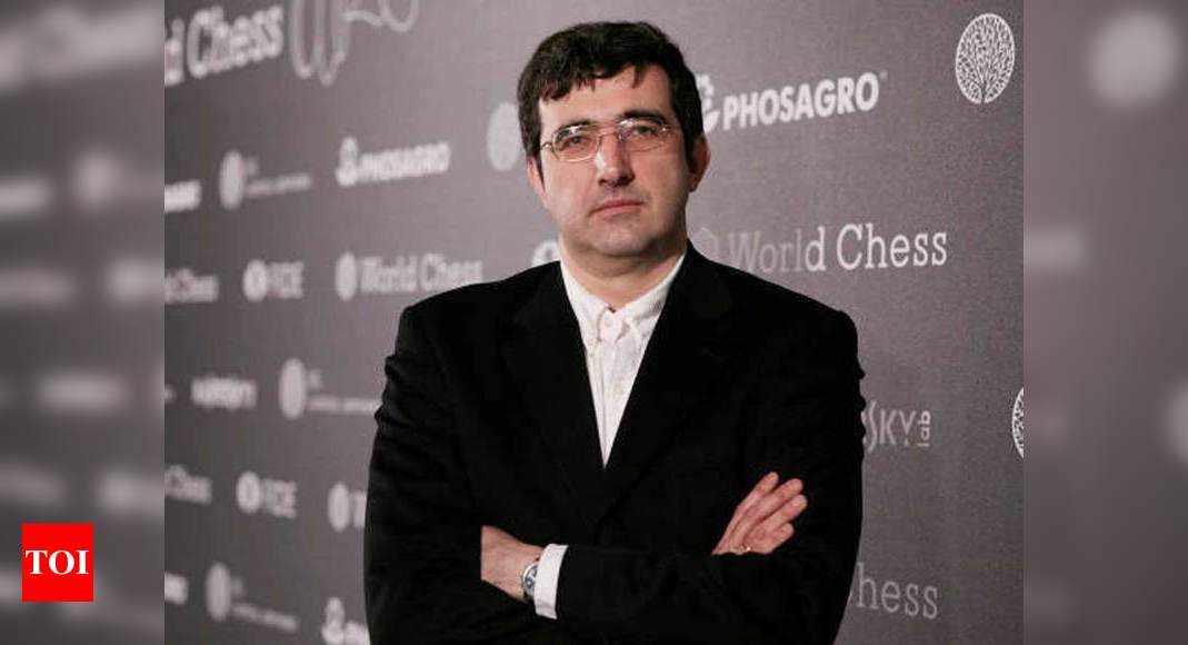 Come out and say what you mean” - GMHikaru confronts Vladimir Kramnik  following latter's recent cryptic post