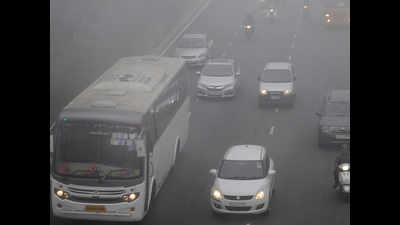 8 degrees Celsius and falling: Icy winds from hills give Delhi the chills