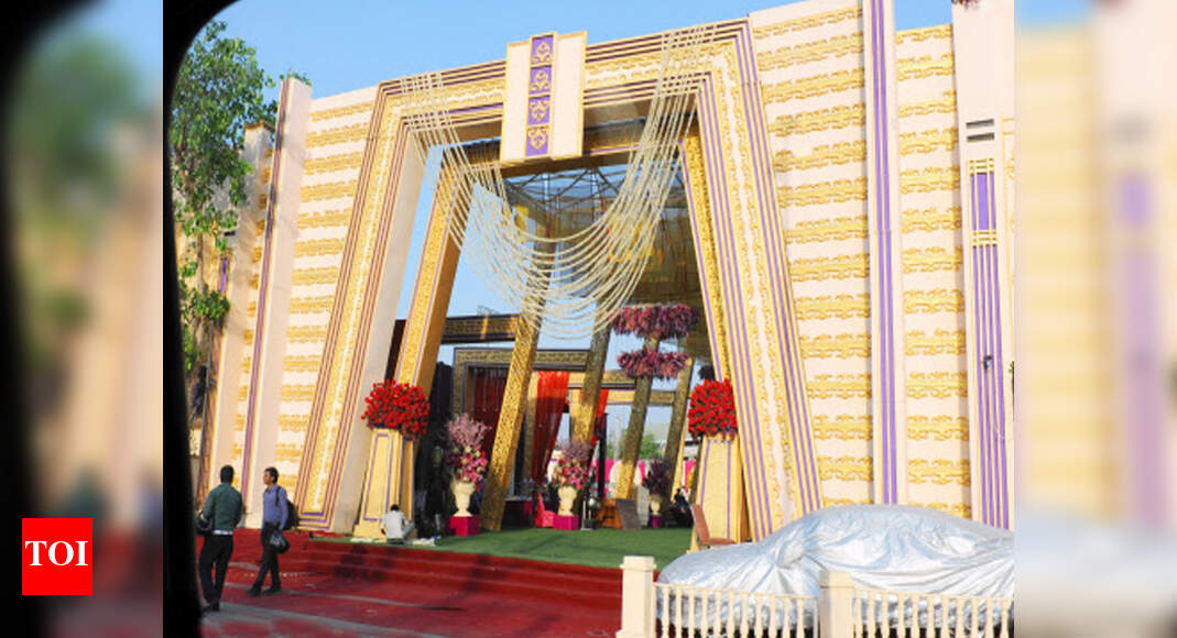 marriage tent house price