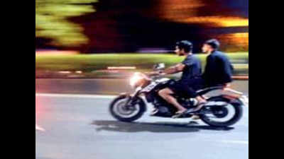 Activists for on-road enforcement to increase helmet rule compliance in Pune
