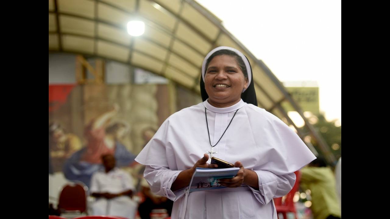 Kerala: Sister Lucy lays bare sexual abuse by priests | Thiruvananthapuram  News - Times of India