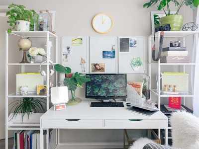 neat study table