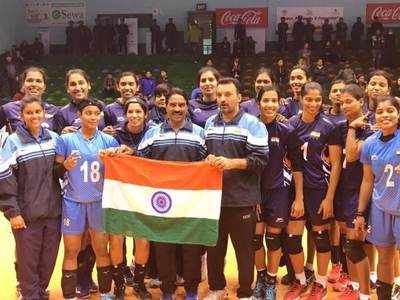 Indian women's volleyball team wins gold in SAG