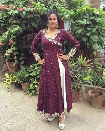 Neha Mahajan undefined Movie News - Times of India