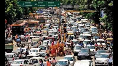 UP Police booked most traffic violators in Noida & Varanasi