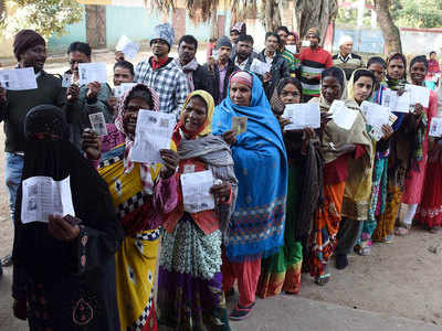 58.8% voting in Jharkhand till 3 pm amid violence, 1 killed