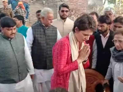 Wonder if there is any place for women in BJP's UP: Priyanka Gandhi