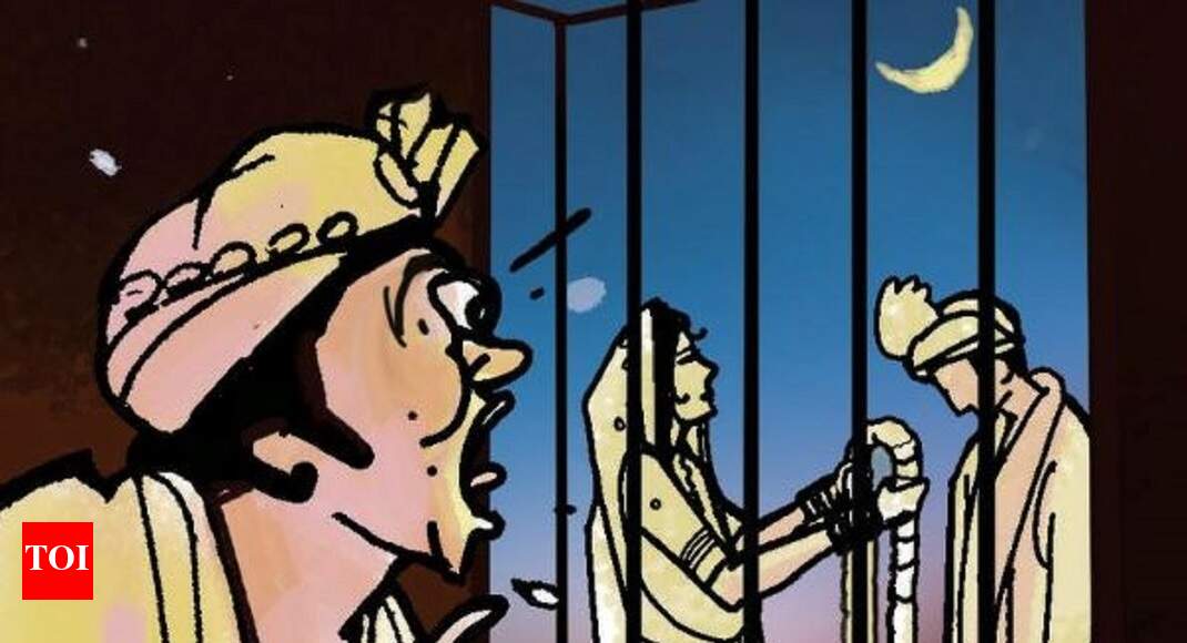 Baraat arrives late, bride finds new groom