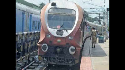 Karnataka: Over 1.5 lakh commuters take suburban train daily