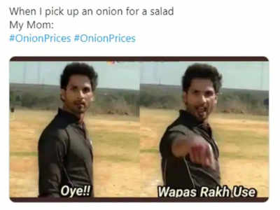 THESE Bollywood memes on hiked onion prices are sure to crack you up ...