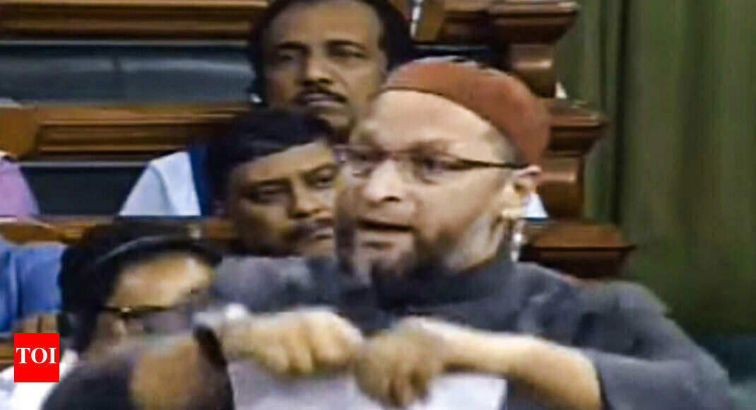Owaisi tears up copy of Citizenship Bill in LS