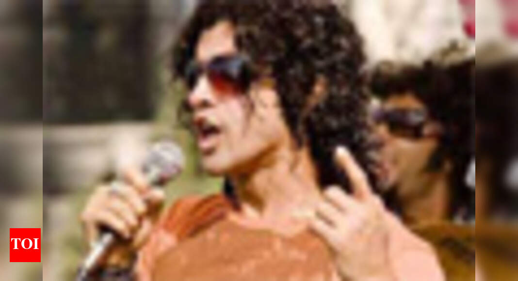 Farhan is still rocking on! | Hindi Movie News - Times of India
