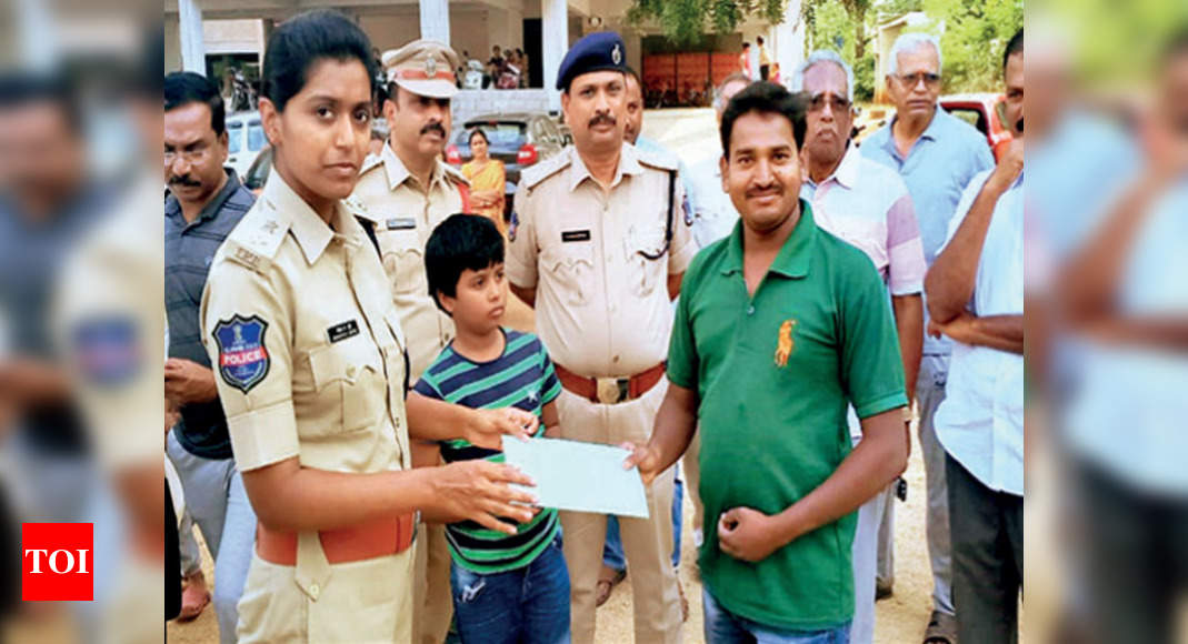 Secunderabad: Food delivery man traces missing boy | Hyderabad News ...