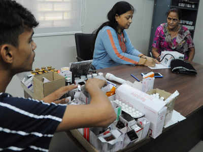 Delhi: Staff manning mohalla clinics to get technological help