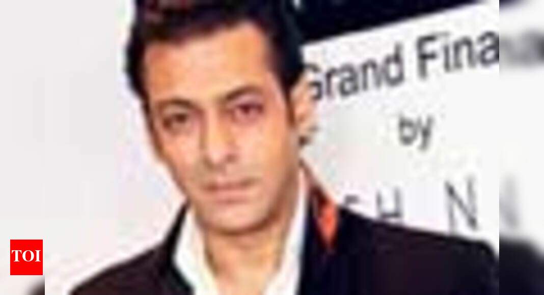 Salman steals limelight at Imran’s wedding | Hindi Movie News - Times ...