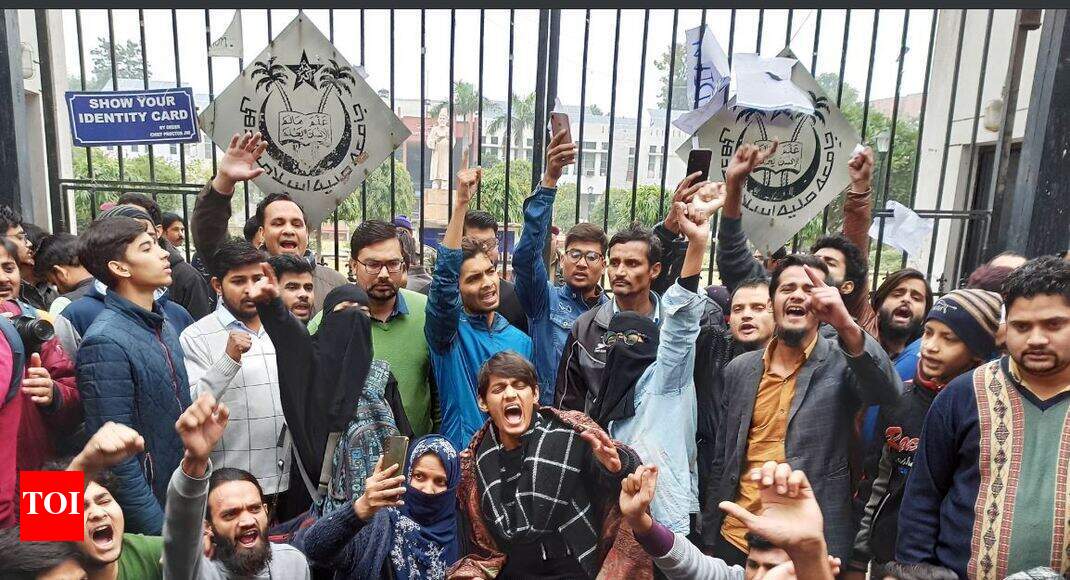 SC to hear Jamia-AMU protests matter on Dec 17