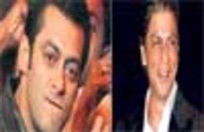 It's SRK vs Salman at Filmfare