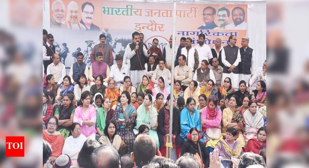 Pakistan-backed militants, SIMI operatives behind Delhi violence: BJP ...