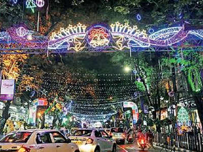 Park Street decks up in Christmas colours | Kolkata News - Times of India