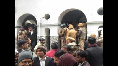 Murder inside courtroom: Allahabad HC summons Uttar Pradesh home secretary, DGP