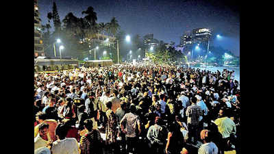 Hundreds of Mumbai college students promise to join anti-CAA protest at August Kranti today