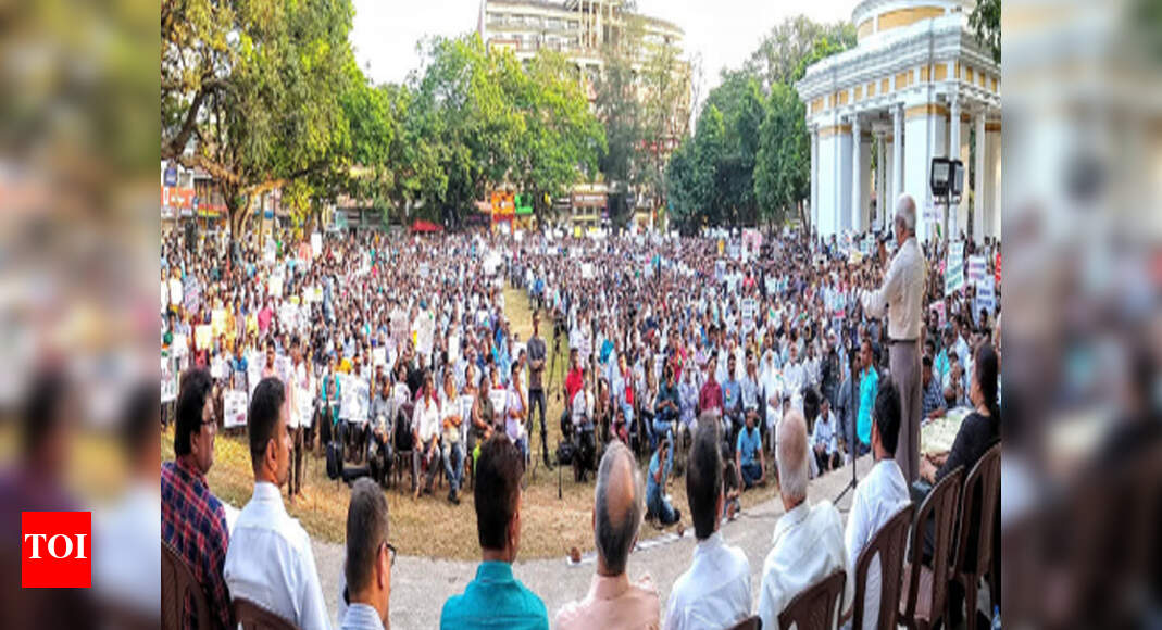 Goa: People throng Azad Maidan, demand withdrawal of Citizenship ...