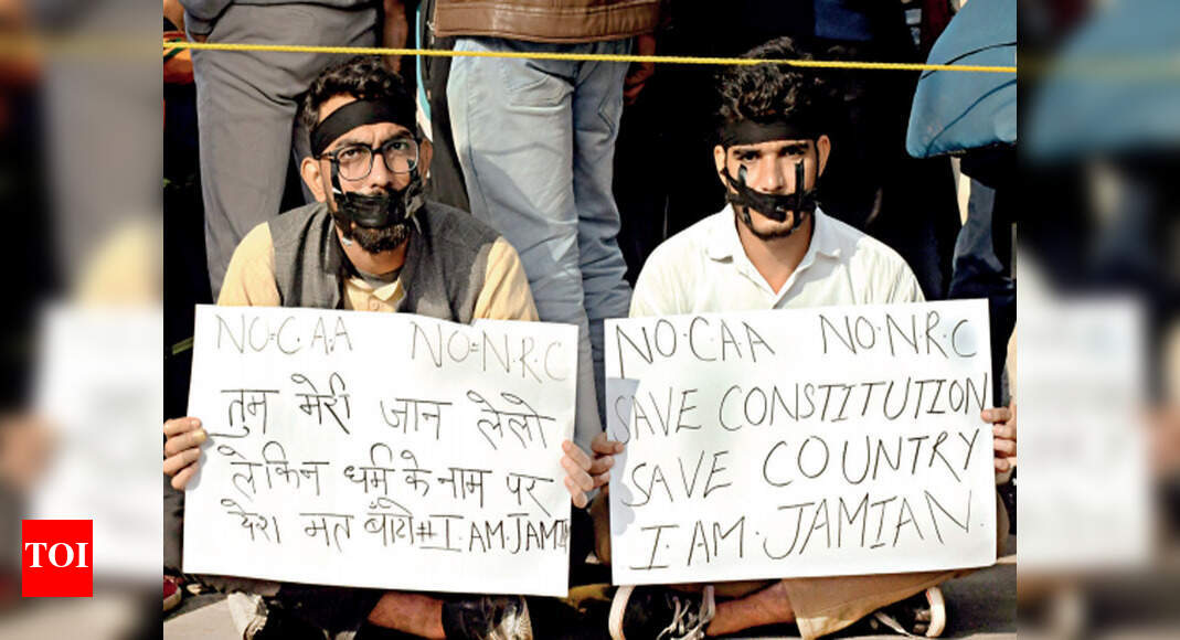 Anti-CAA protests: Police look to nip trouble in the bud | Delhi News ...