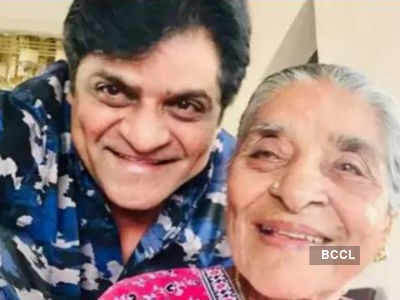 Actor-TV host Ali’s mother Zaithun Bibi, aged 77, passes away