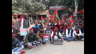 Varanasi: Activists held while making bid to hold protest against CAA, NRC
